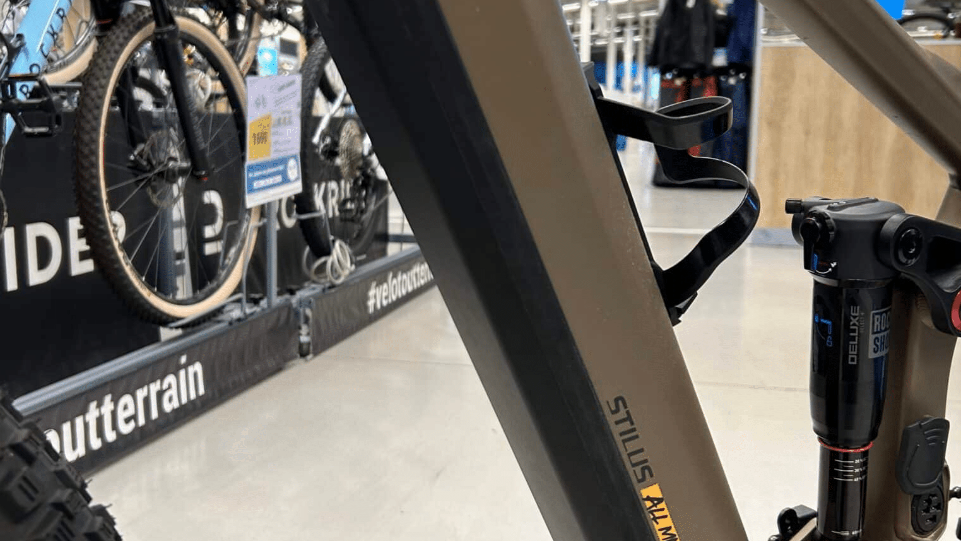 Batterie Bosch Powertube 625 Wh intégrée au cadre du Stilus E All Mountain