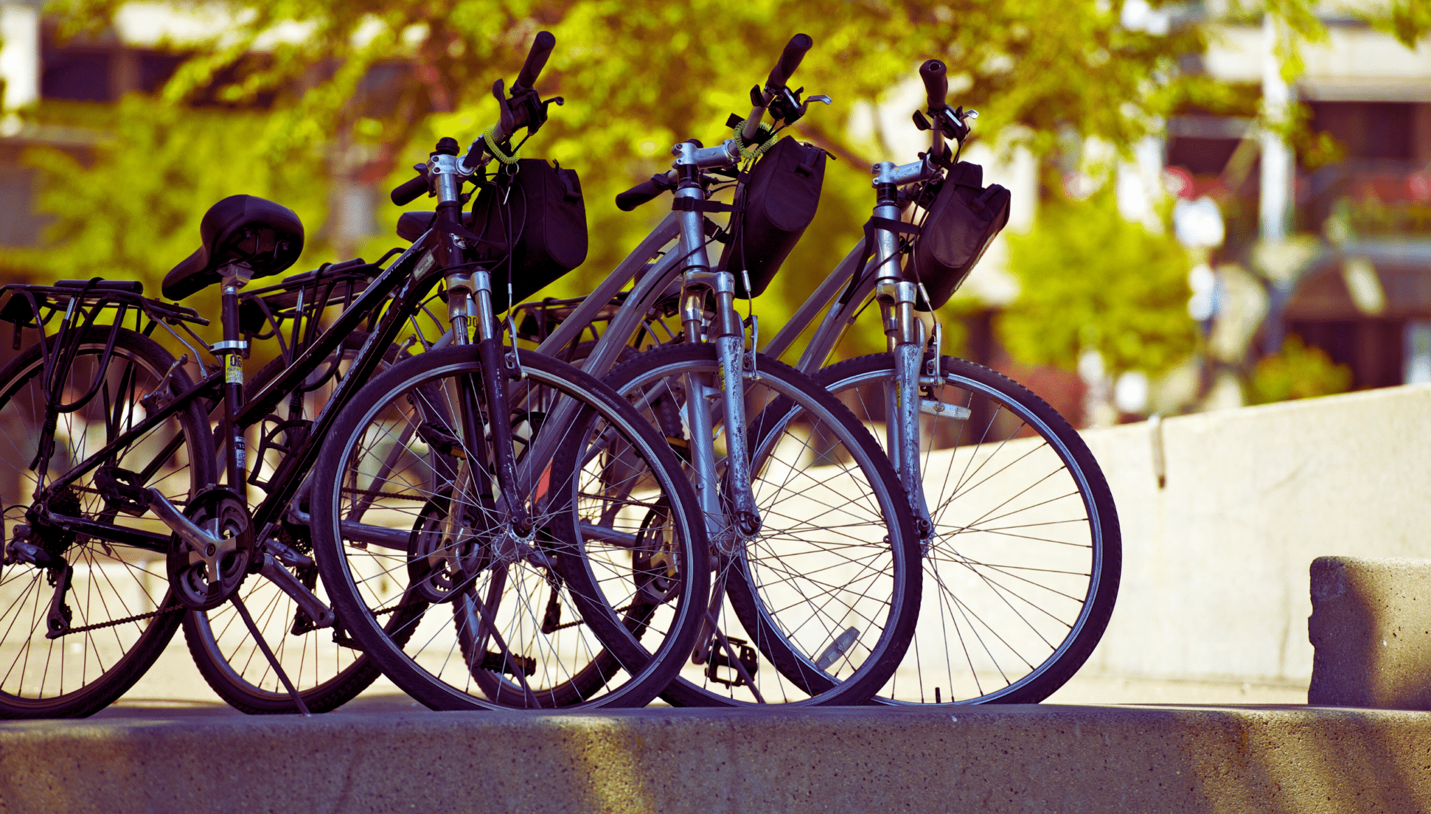 vélos de ville électriques Decathlon de 2024