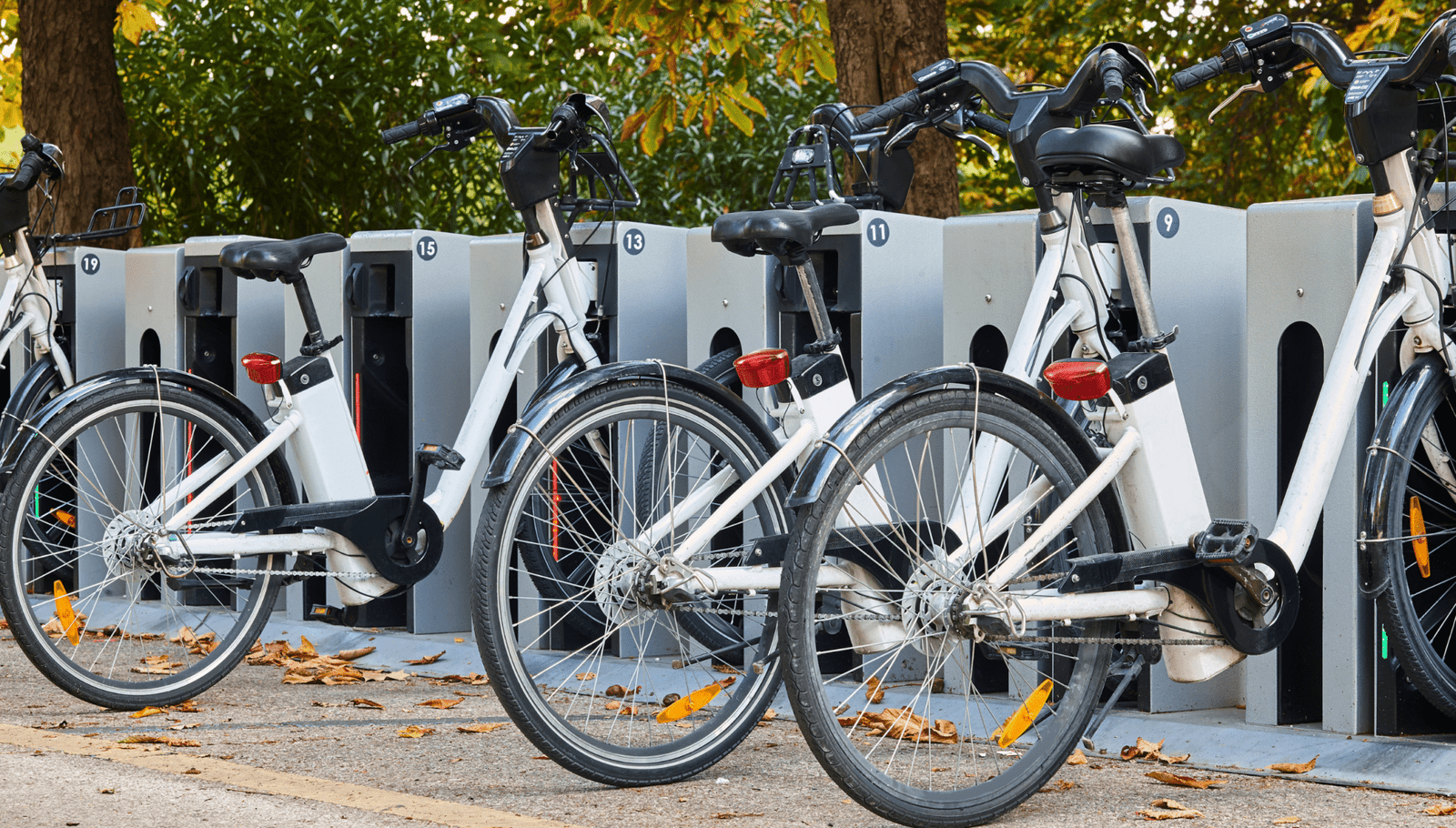 Borne de recharge pour des vélos électriques