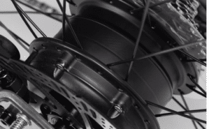 Moteur Bruschless arrière 35 Nm du Btwin E Fold 900