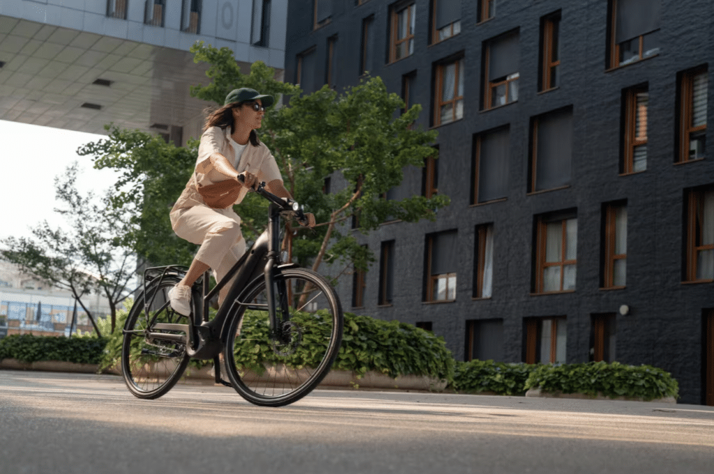 Comparatifs des meilleurs vélos électriques pour femme Decathlon de 2024