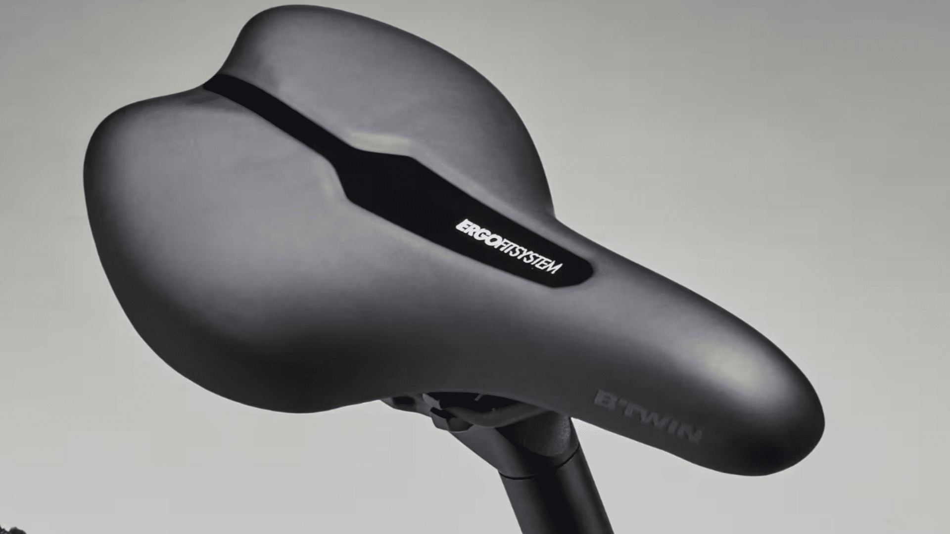 Selle Riverside 700