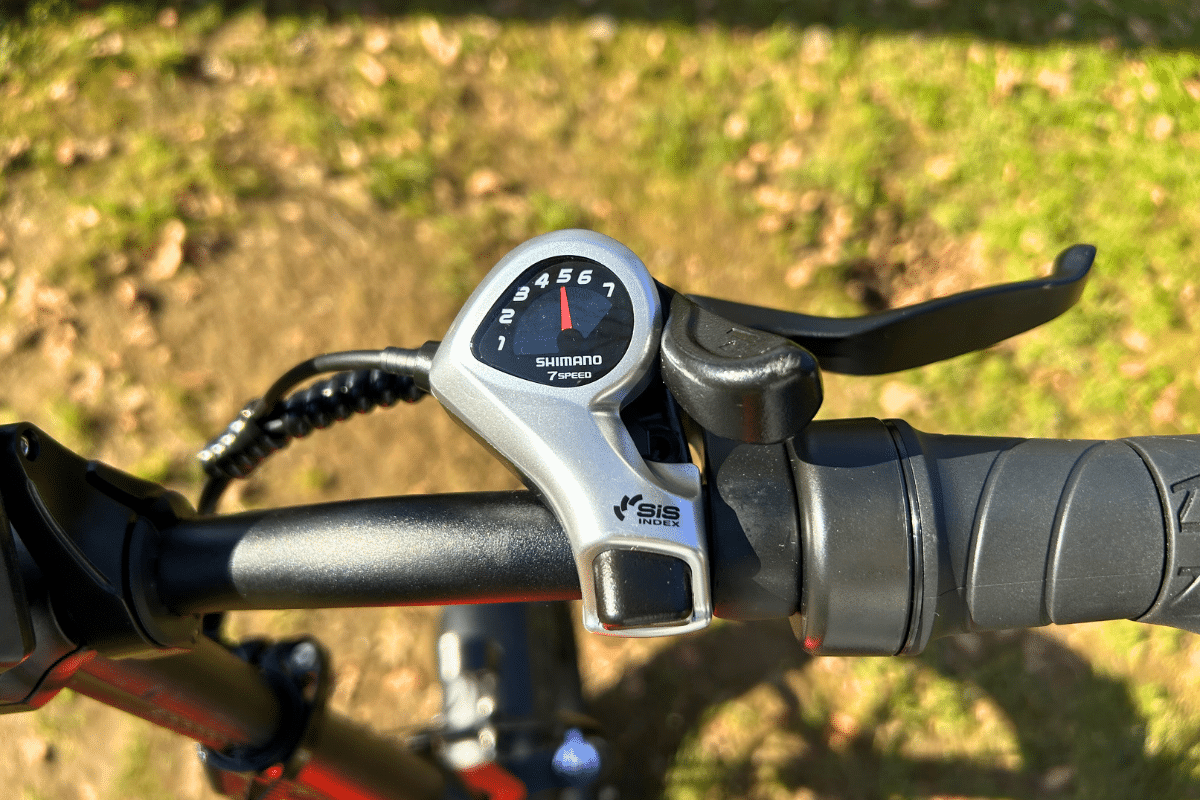 Le shifter Shimano du Engine X