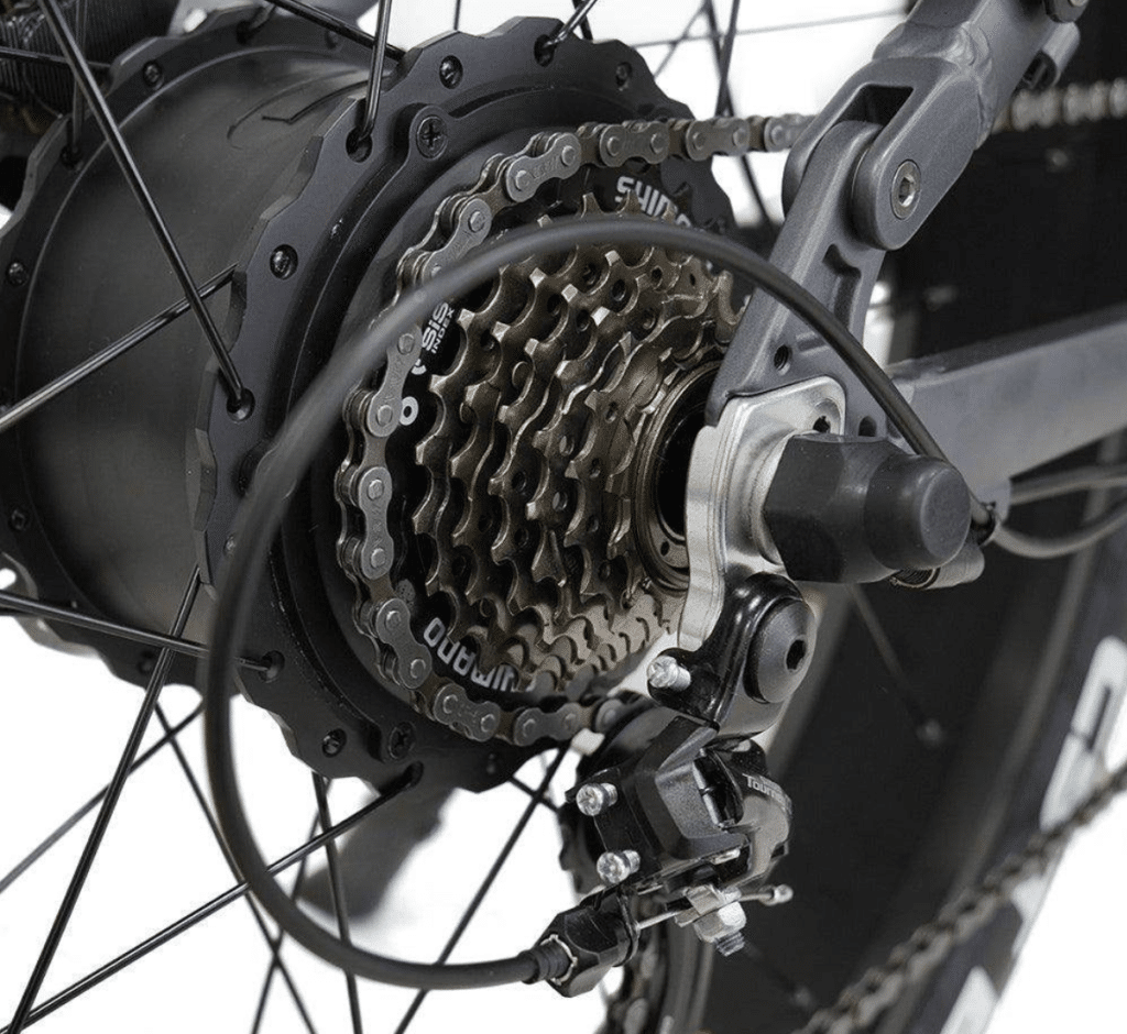 Moteur et transmission du Vakole CO26
