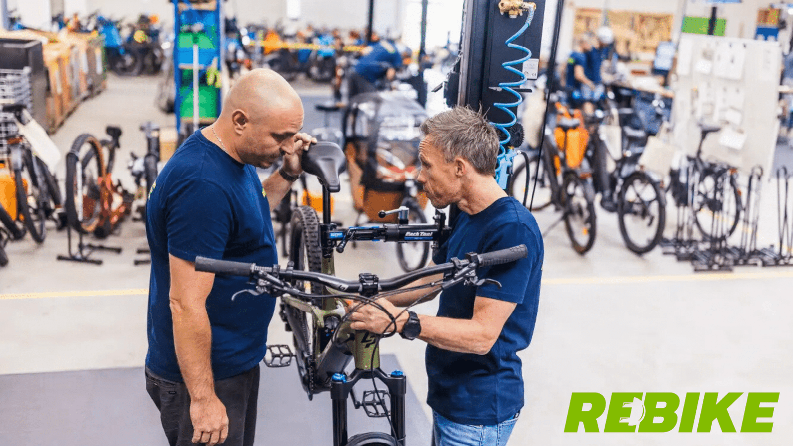 Decathlon et Rebike  un partenariat stratégique pour démocratiser le vélo électrique reconditionné