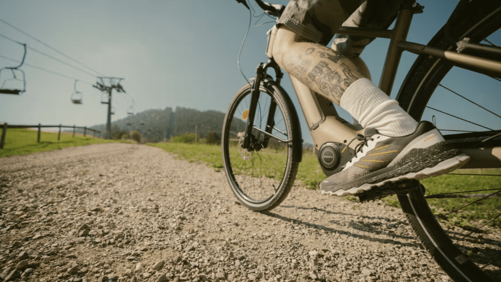 Rockrider E-ACTV 900 sur chemin