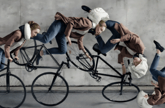 Airbag cycliste Hovding 4 qui se déclenche lors d'une chute à vélo