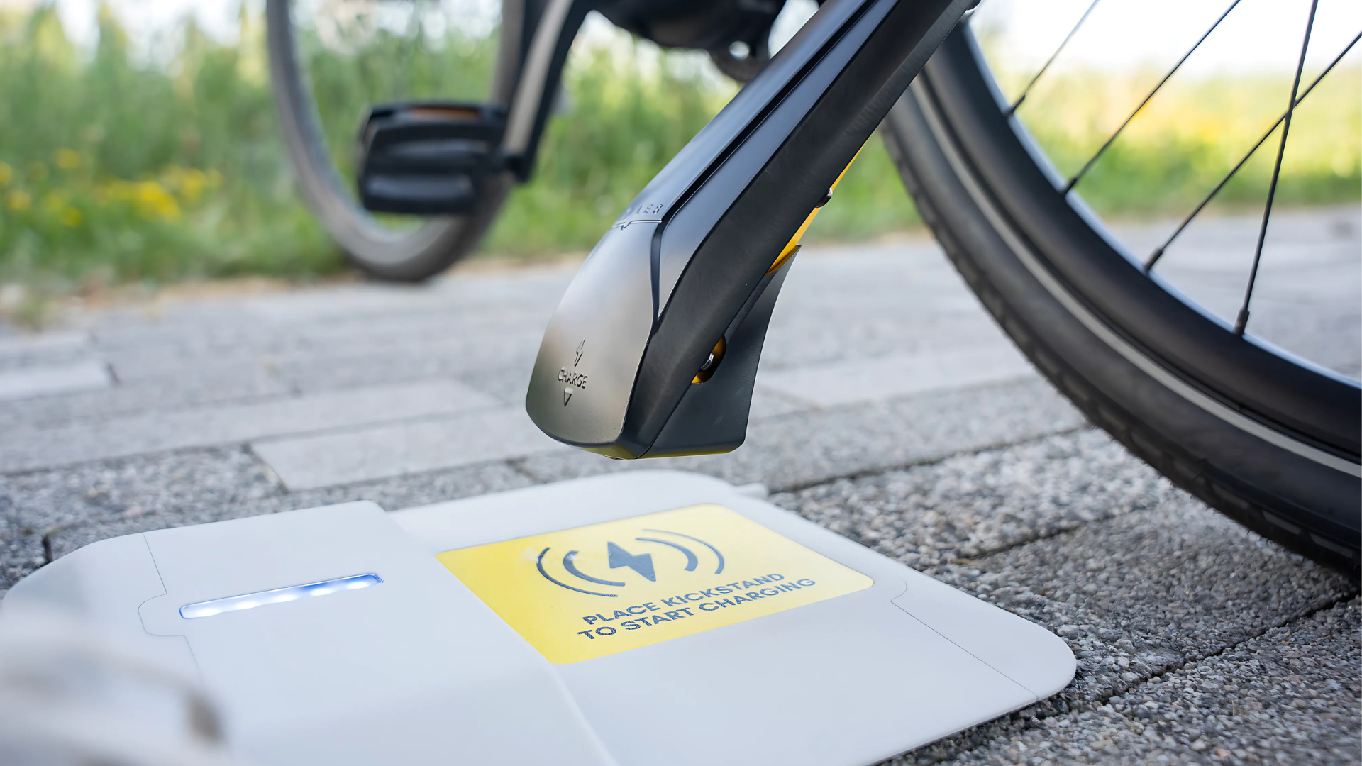 Tiler est une recharge sans fil pour vélo électrique par induction