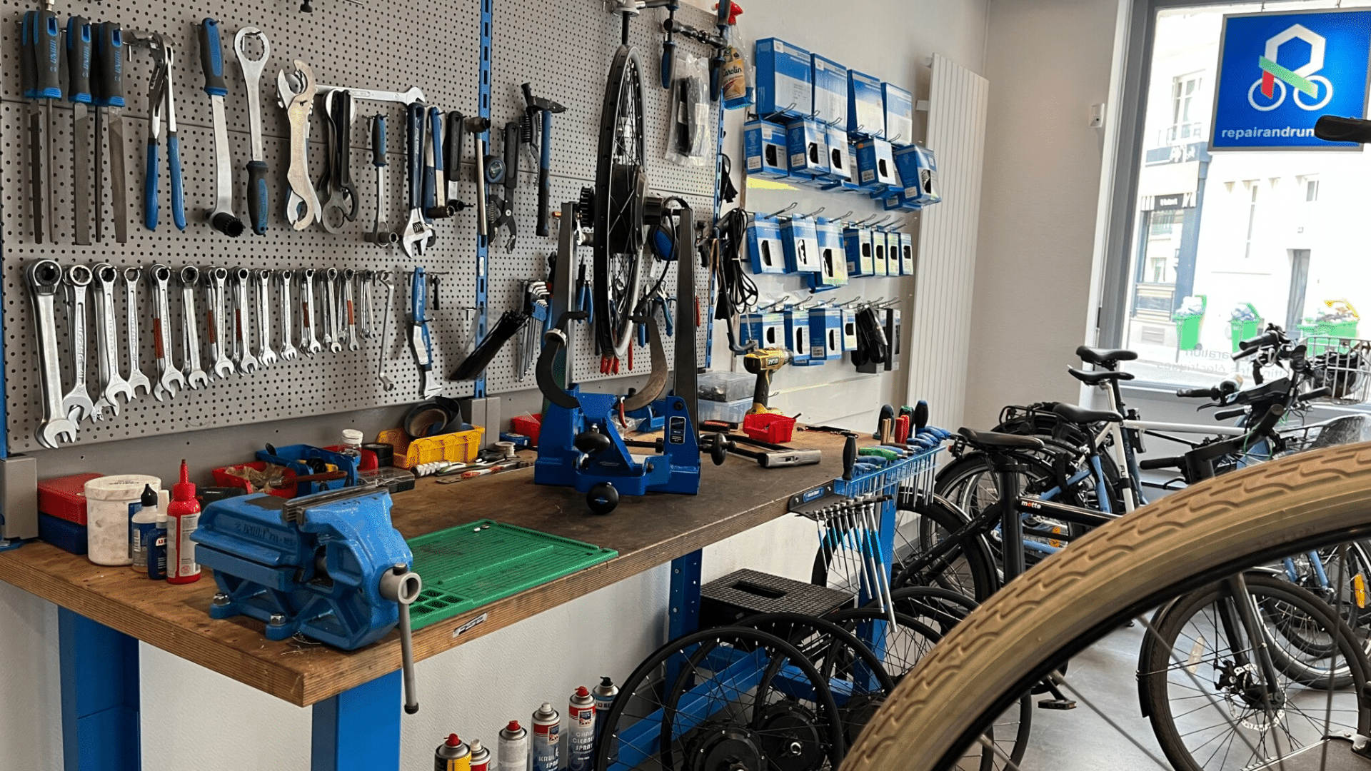 réseau Repair and Run dédié à la réparation rapide de vélos et trottinettes