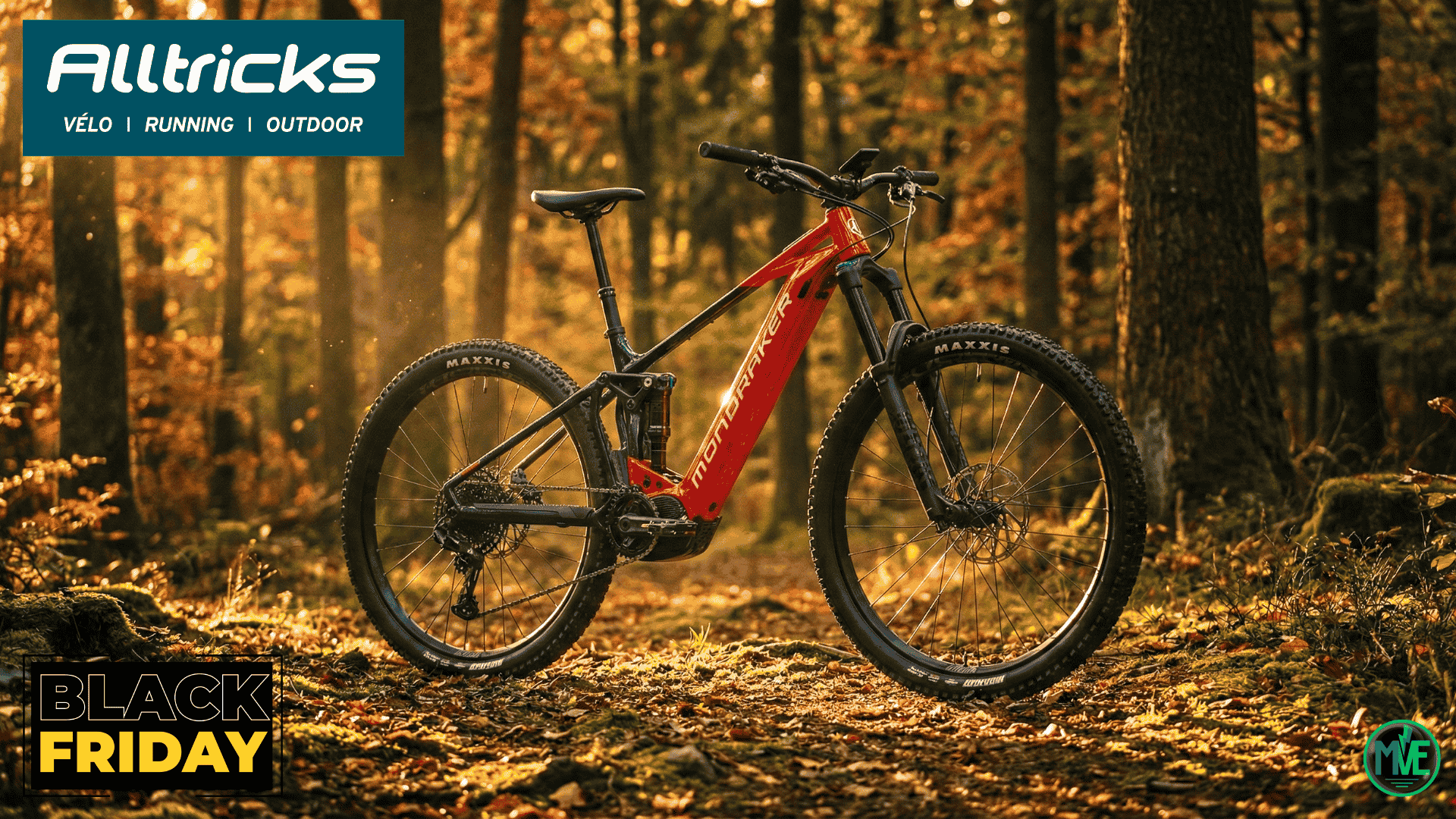 VTT électrique Mondraker Chaser R rouge en forêt, promotion Black Friday chez Alltricks