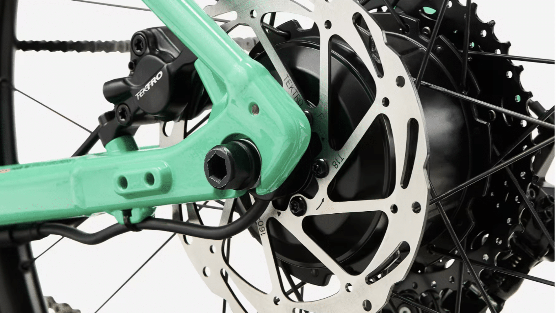 Moteur 250 W et couple de 40 Nm du Rockrider E-EXPL 900 pour une assistance fluide adaptée aux enfants