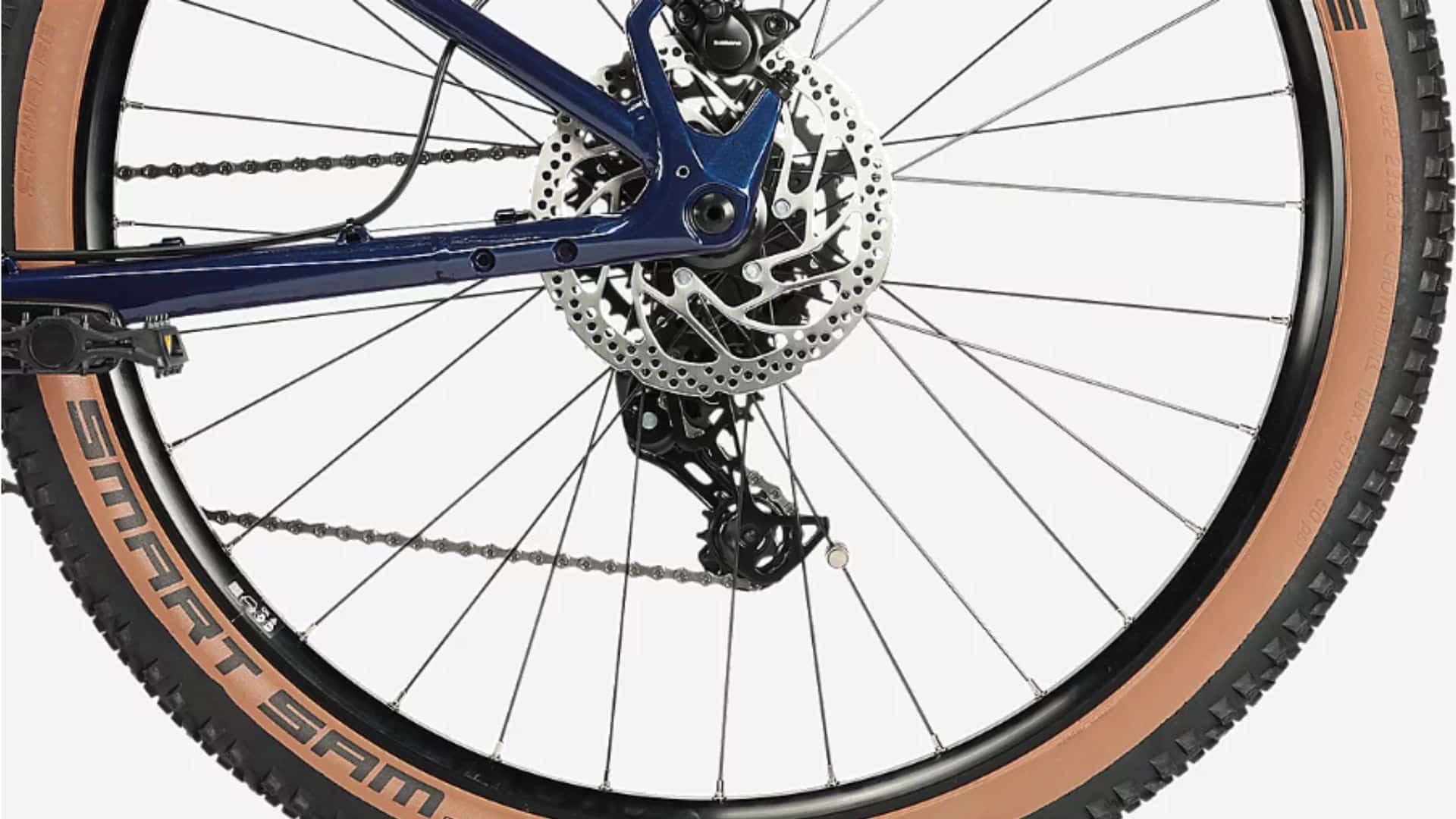 Freins hydrauliques Shimano MT200 avec disques 180 mm du Nakamura E-Summit 960